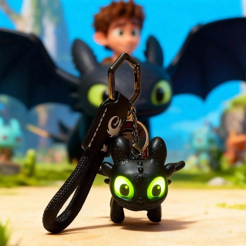 DIYCOM How to Train Your Dragon Night Fury Dragon Keychain Glow in the Dark Mini Dragon Pendant with Moving Wings Trendy Bag Charm Car Ornament Keychain Gift Christmas Gift Birthday Peripheral