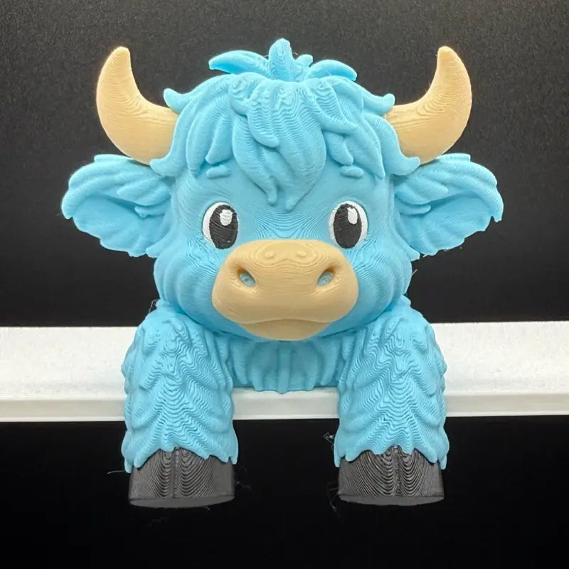 Highland Cow Monitor Buddy & Screen Sitter – 3D Printed Emotional Support Office Desk Companion