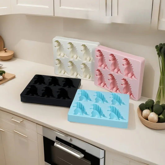 Godzilla Ice Cube Mold Foodgrade Silicone Mold with Dust Cover for Home & Party Use Unique Partyuse Ice Tray Black Cover Utensils Dustcover
