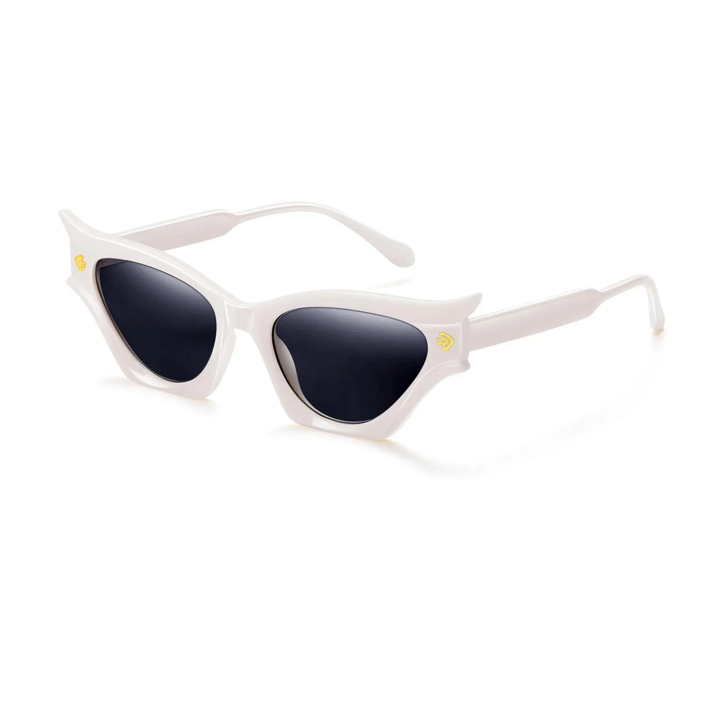 Retro Bat-Wing Cat Eye Sunglasses – Black Statement Shades for Women