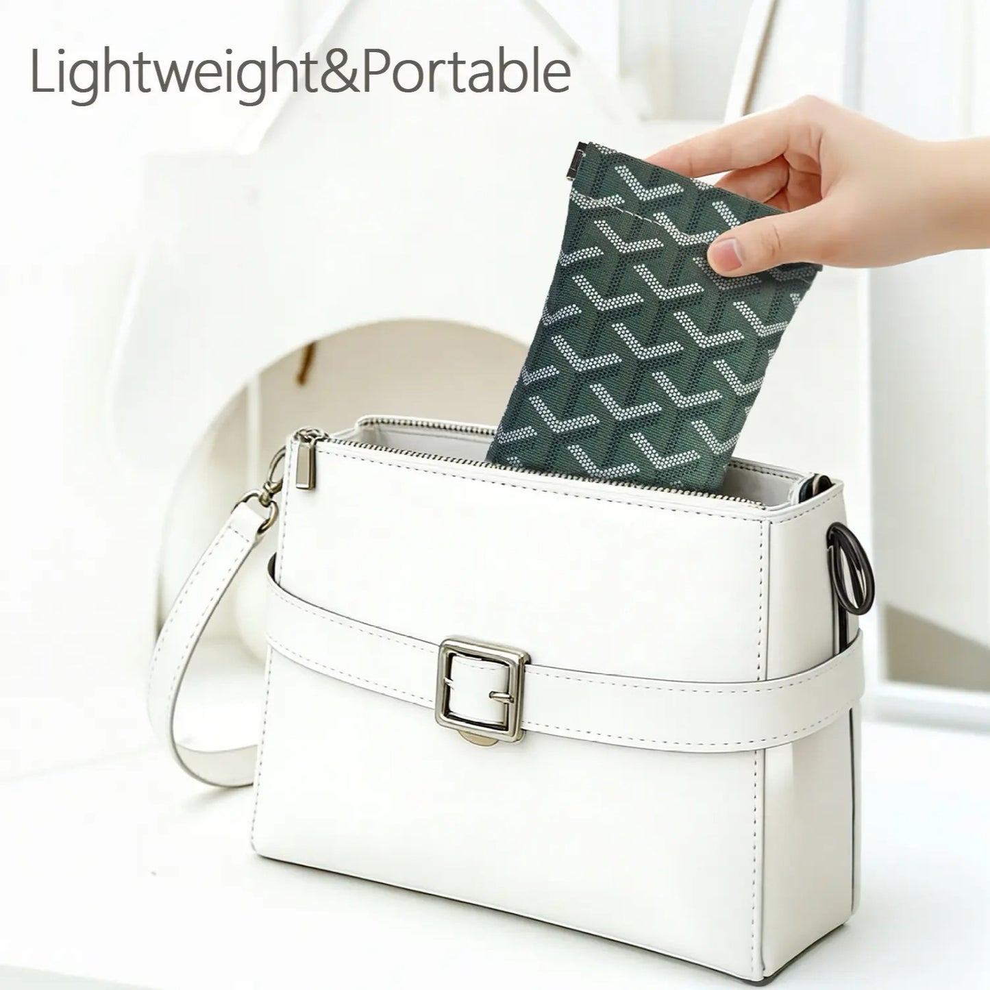 Mini Eyeglass Pouch – Soft Protective Glasses Case with Auto Closure for Travel & Daily Storage