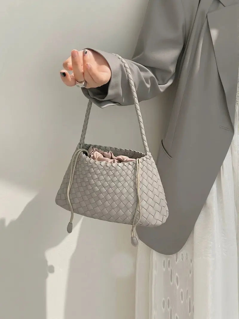 Handmade Woven Beach Bag, 2026 New Luxury Crossbody Shoulder Bag, Casual Plain Design, All Seasons, 18 Colors, Includes Inner Pouch