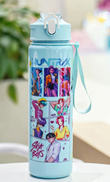 K-Pop  Water Bottle with Lid and Straw, Reusable Hard Plastic, 700ML Eco-Friendly, Perfect for School, Travel, Halloween Party