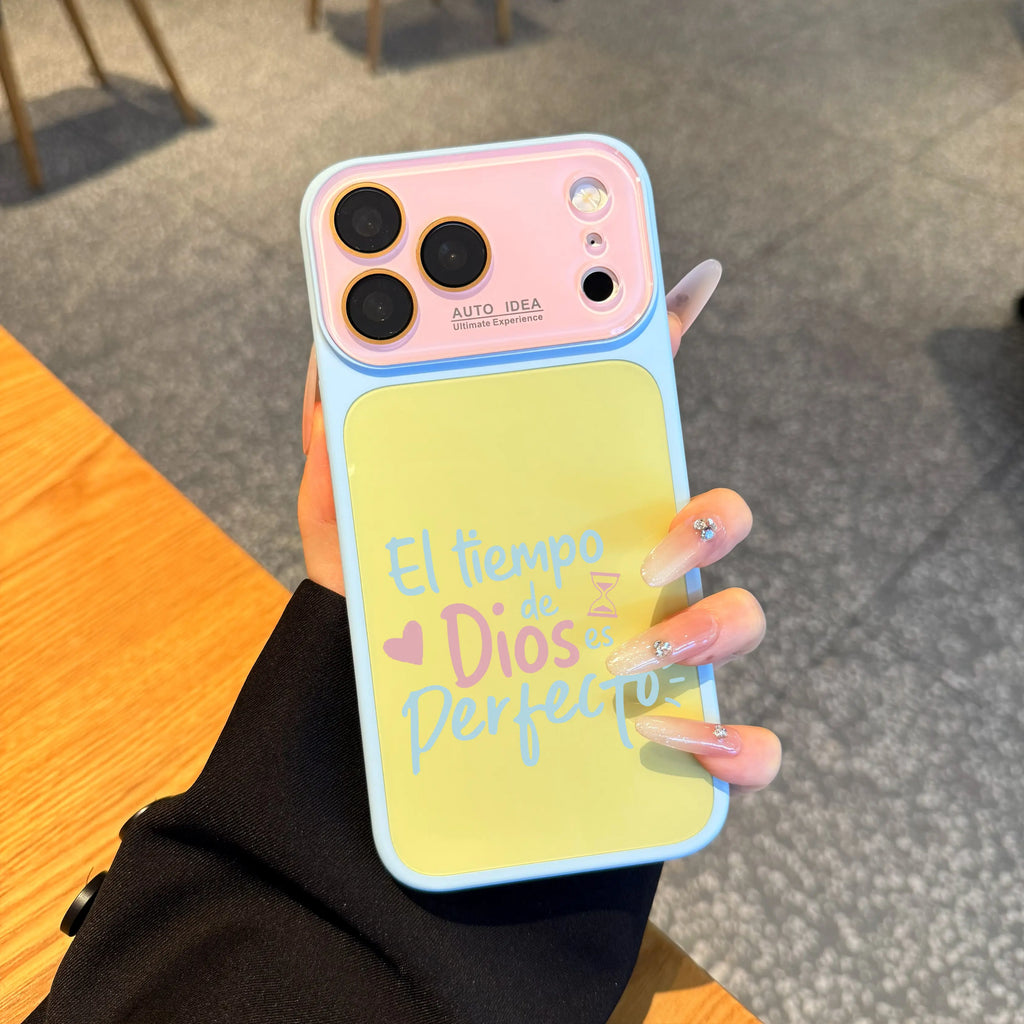 "God's Timing Is Perfect" Spanish Faith Quote Phone Case for iPhone 17 Pro Max – Color Block TPU-PC Camera Cover