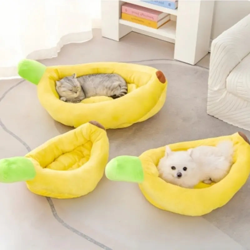 Banana Plush Pet Bed for Cats & Small Dogs – Soft Washable Cozy Banana Shape Pet Sofa