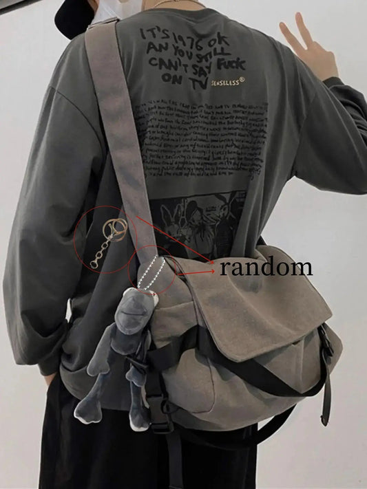 Men's Plain Canvas Crossbody Bag, Solid Color Trendy Versatile Crossbody Bag with Cartoon Charm, Casual Messenger Bag, Large Capacity Daily Commuting Shoulder Bag for Work & School, Casual Crossbody Bags