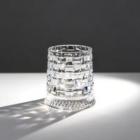 Star-Cut Rotating Crystal Glass - Elegant 360° Spinning Whiskey Tumbler