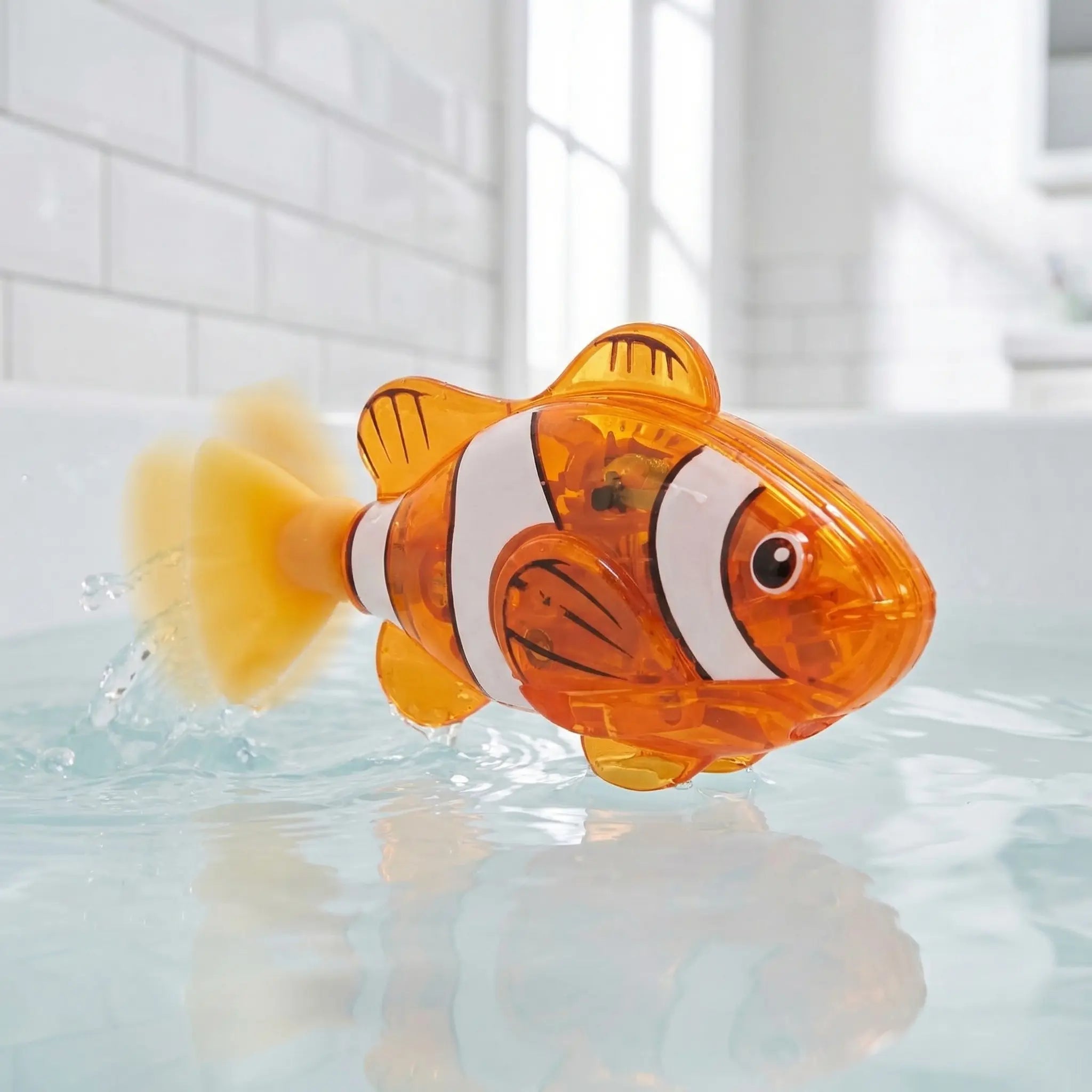 Electronic Pet Fish Bath Toy, 4pcs/set Induction Activated LED Light Up Swimming Fish, Waterproof Interactive Robot Clown Fish Toy with Slow Swaying Movement for Baby Toddlers Bath Time