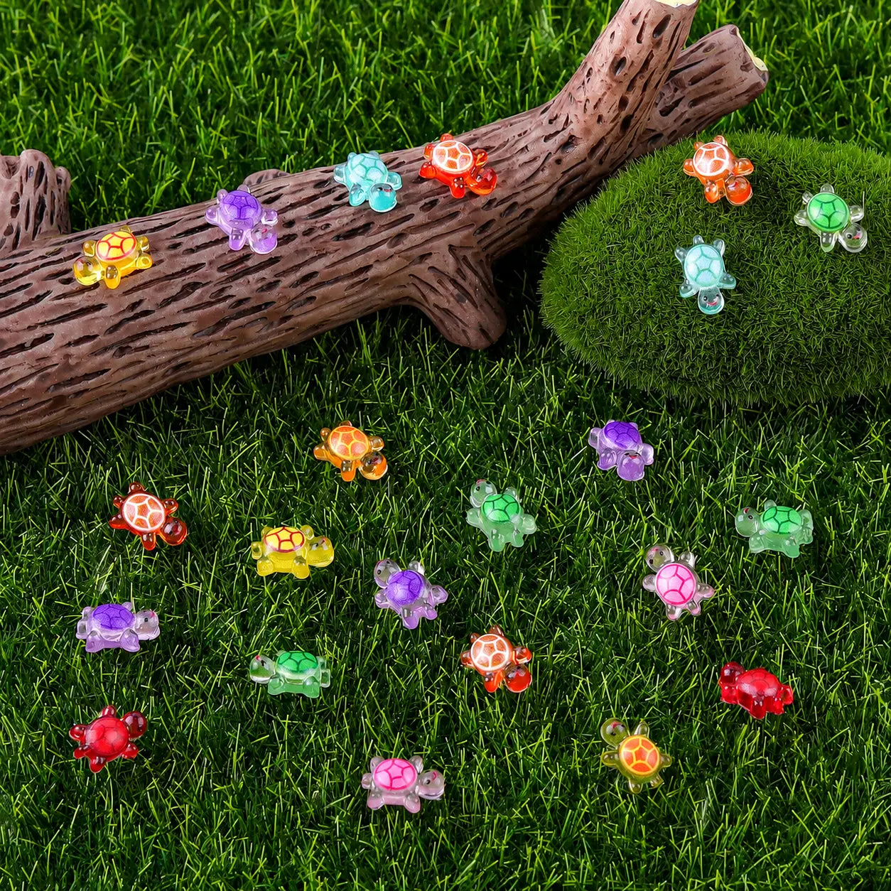 Resin Turtles - 120Pcs Tiny 0.35" Resin Turtles with 1 Pc 4.5" Resin Turtle - Glow in The Dark for Fairy Garden Dollhouse Micro Landscaping  GIft for Kids & Adults For Aquarium