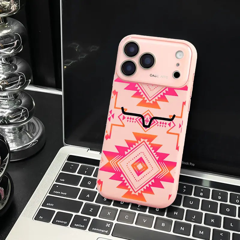 Western Bull Horn Aztec Geometric MagSafe Case – Gradient Ethnic Tribal Shockproof Cover for iPhone 17 Pro Max