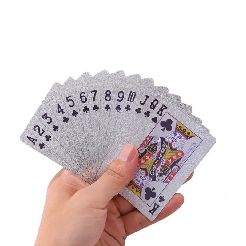 Naipes Impermeables Metálicos C-Note – Baraja de Póker Premium con Acabado Diamantado Oro y Plata