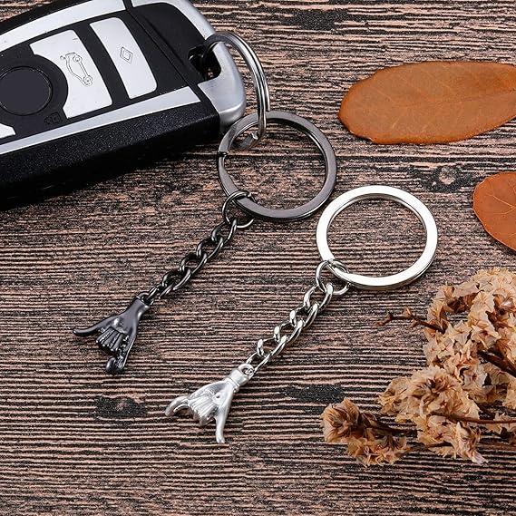 2pcs Pinky Promise Gift Matching Couple Gifts Valentines Day Gifts for Him Her Boyfriend Girlfriend Best Friend Matching Keychains for Couples Wife Husband Birthday Gifts