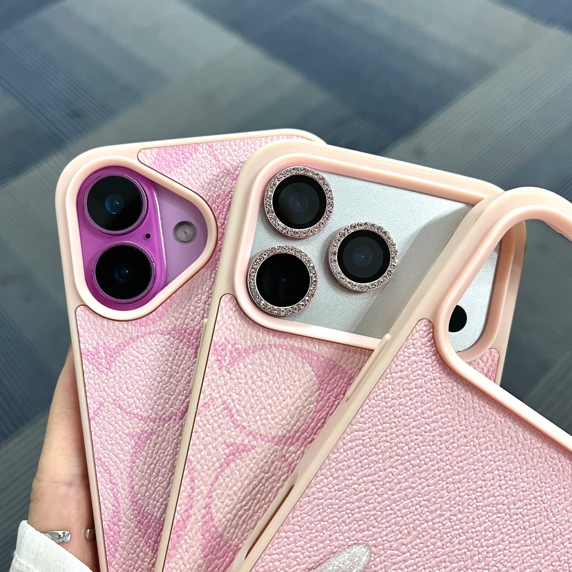 Suitable for iPhone 17，16, 15, 14, 13, 12, 11 Pro Max, high-end leather pattern phone case, iPhone 16 Plus, 15 Plus leather phone case for both boys and girls, shockproof phone case
