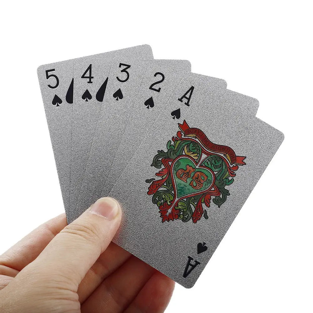 Naipes Impermeables Metálicos C-Note – Baraja de Póker Premium con Acabado Diamantado Oro y Plata